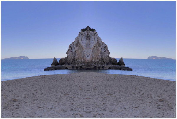 TOTEM - Aluminium Premium Print (30x45|50x75|70x100)